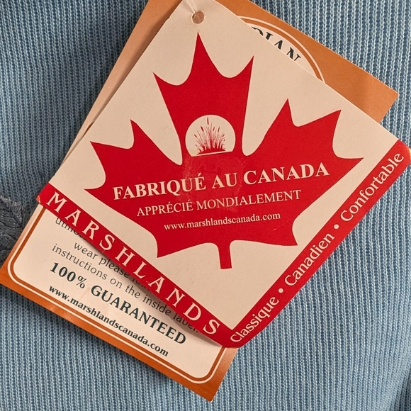 NWT Vintage Marshlands Canada Women's L/G blue shirt with maple leaves - Picture 6 of 8